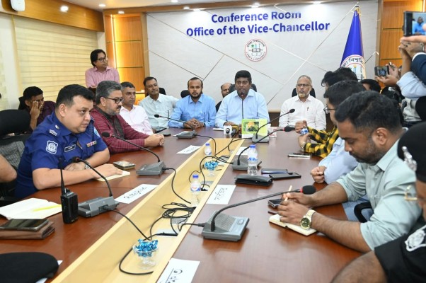 https://www.daily-bangladeshmirror.com/post/kubir-aspase-niraptta-jordare-ain-srrinkhla-bahinee-oo-kubi-prsasner-mtbinimy-sva